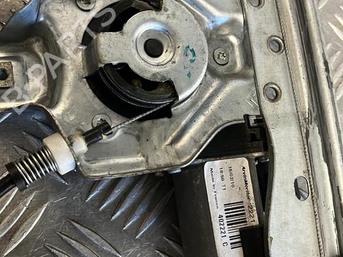 Used Front right window mechanism Front right window mechanism CITROËN DS3 (SA_) 1.6 HDi 110 (112 hp) 20348105 20348105
