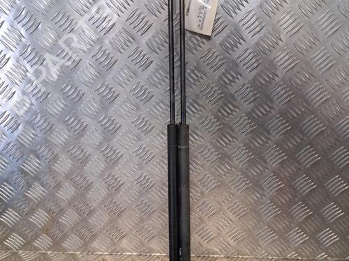 Used Tailgate lift support CITROËN XSARA (N1) 2.0 HDi 90 (90 hp) 25912439