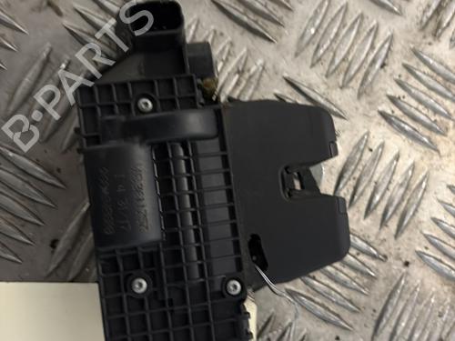 Used Tailgate lock Tailgate lock PEUGEOT 208 I (CA_, CC_) 1.6 HDi / BlueHDi 75 (75 hp) 29606039 29606039