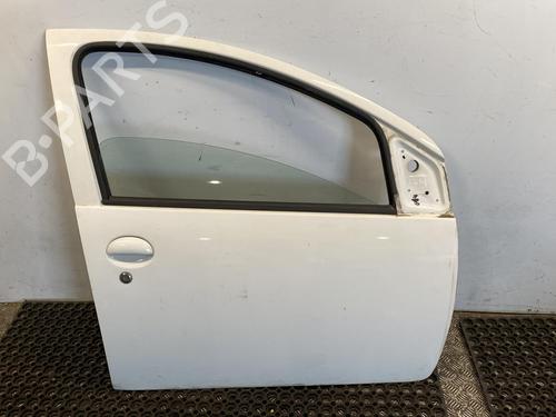 Used Right front door TOYOTA AYGO (_B1_) 1.0 (KGB10_, KGB10R) (68 hp) 20345144