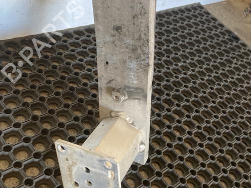 Used Front bumper reinforcement Front bumper reinforcement PEUGEOT PARTNER Tepee 1.6 BlueHDi 120 (120 hp) 33834768 33834768