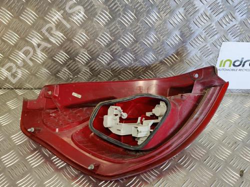 Used Right taillight FORD FIESTA VI (CB1, CCN) 1.4 TDCi (70 hp) 25267602