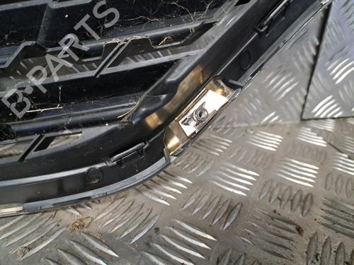 Grill RENAULT CAPTUR II (HF_) E-TECH 160 | BP29705630C40