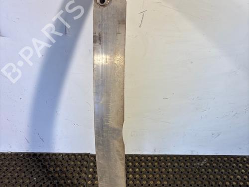 Used Front bumper reinforcement Front bumper reinforcement 36492369 36492369