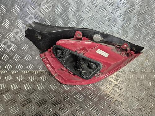 right-taillight-renault-clio-iii-br01-cr01-2005-2006-2007-2008-2009-2010-2011-2012-2013-2014-40444707 main image