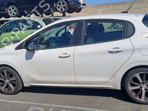 Right taillight PEUGEOT 208 I (CA_, CC_) 1.6 HDi / BlueHDi 75 | BP29606016C35 