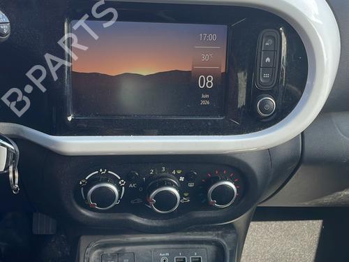 Dashboard RENAULT TWINGO III (BCM_, BCA_) 0.9 TCe 95 | BP39238272C46 - Image 10