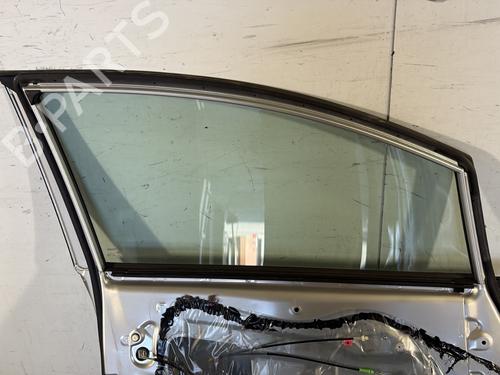 left-front-door-toyota-verso-_r2_-2009-2010-2011-2012-2013-2014-2015-2016-2017-2018-33235107 main image