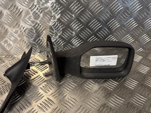 BP31052067C27 main image