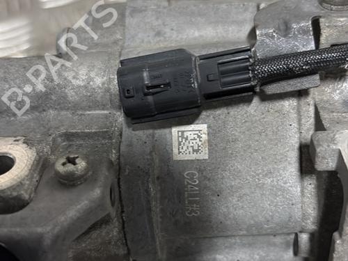 Used AC compressor AC compressor DACIA DUSTER (HS_) 1.5 dCi (HSMC) (107 hp) 29402869 29402869