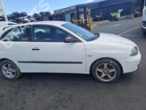 Left front fenders SEAT IBIZA III (6L1) 1.9 SDI | BP27589678C41 