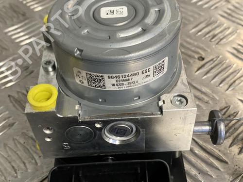 Used ABS pump PEUGEOT 208 II (UB_, UP_, UW_, UJ_) 1.5 BlueHDI 100 (102 hp) 22095340