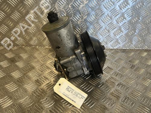Used Steering pump MERCEDES-BENZ 124 Saloon (W124) 300 D (124.130) (113 hp) 27816887