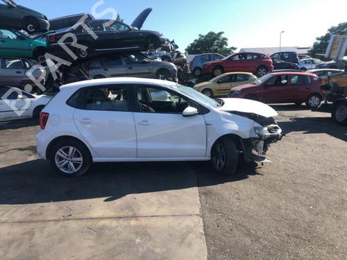 Used Parts VW POLO V (6R1, 6C1)  1.0  2057121