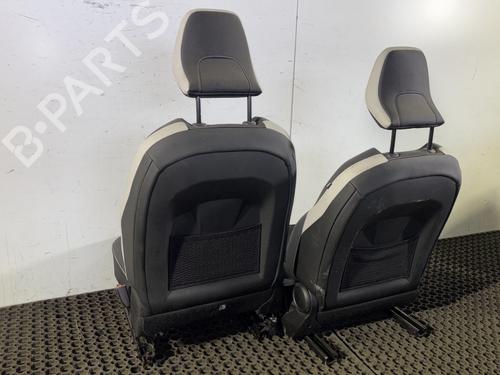 Used Seats set Seats set RENAULT CAPTUR II (HF_) TCe 90 (HFM6) (91 hp) 29960980 29960980