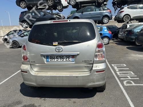 Left headlight TOYOTA COROLLA Verso (ZER_, ZZE12_, R1_) 2.2 D-4D (AUR10_, AUR10R) | BP31123988C28 