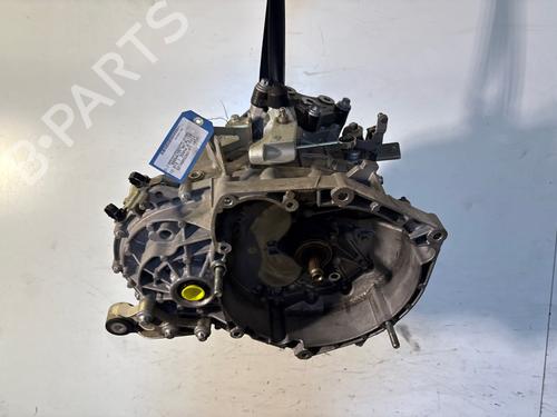 gearbox-fiat-tipo-hatchback-356_-357_-2016-39953094 main image