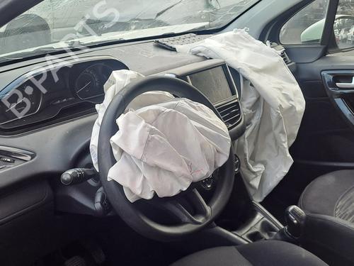 Left front fog light PEUGEOT 208 I (CA_, CC_) 1.6 HDi / BlueHDi 75 | BP30315878C30 