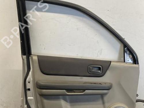 Left front door NISSAN X-TRAIL I (T30) 2.2 dCi 4x4 | BP20347882C2 