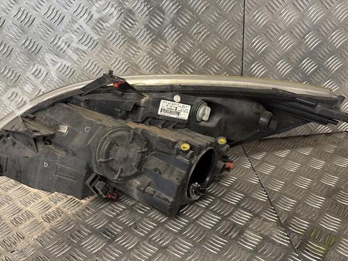 Used Right headlight Right headlight OPEL MERIVA B MPV (S10) 1.7 CDTI (75) (110 hp) 33844370 33844370