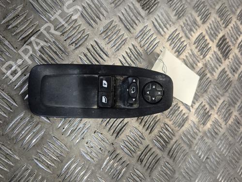 Used Left front window switch Left front window switch PEUGEOT 208 I (CA_, CC_) 1.2 VTI 82 (82 hp) 34500483 34500483