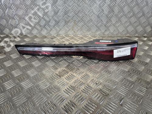right-tailgate-light-renault-megane-e-tech-suv-2021-39415485 main image