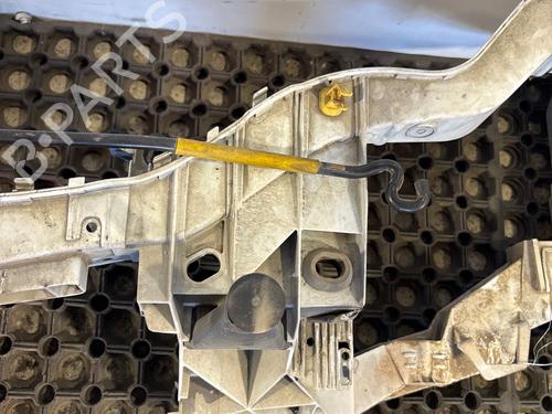Used Front slam panel Front slam panel 36654816 36654816