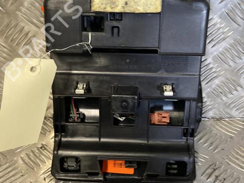 Interior roof light RENAULT CLIO V (B7_) 1.0 SCe 65 (B7MG) | BP22095304I8 