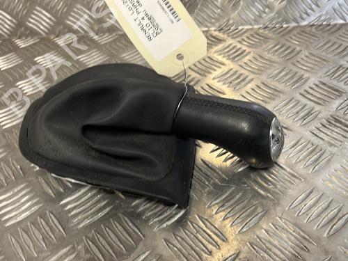 Used Gear lever RENAULT CLIO IV (BH_) 1.5 dCi 75 (75 hp) 27897898