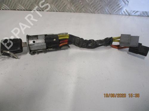 Used Ignition barrel RENAULT CLIO I (B/C57_, 5/357_) 1.2 (B/C57R, B575, B57A) (54 hp) 22093591