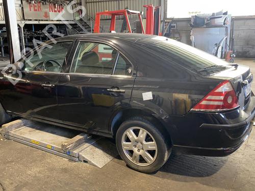 Left headlight FORD MONDEO III (B5Y) 2.0 TDCi | BP20345733C28 