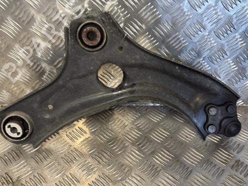 Used Left front suspension arm Left front suspension arm RENAULT CLIO V (B7_) 1.5 Blue dCi 85 (B7AG) (86 hp) 28523198 28523198