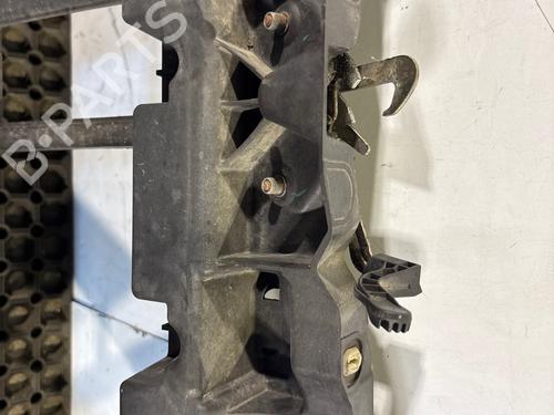 Frontplade/Frontkurv Frontplade/Frontkurv 37661847 37661847