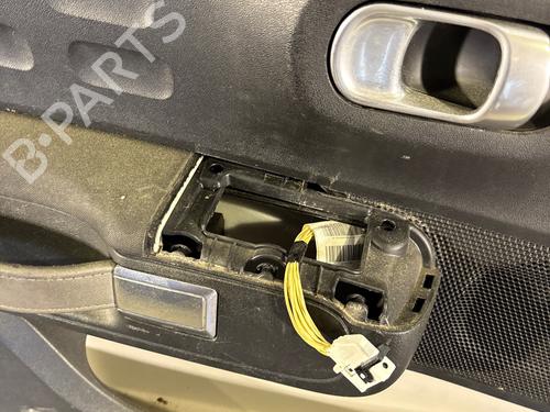 left-front-door-citroen-c3-iii-sx-2016-36654844 main image