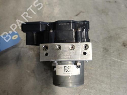 Used ABS pump ABS pump MERCEDES-BENZ SPRINTER 3,5-t Van (B907, B910) 314 CDI RWD (907.631, 907.633, 907.635, 907.637) (143 hp) 22094192 22094192