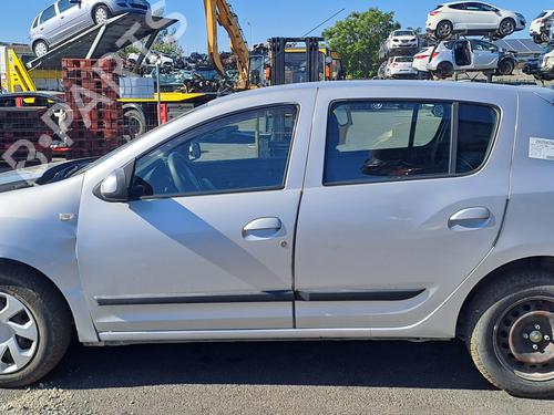 Sæde venstre fortil DACIA SANDERO II 1.2 | BP28450147C15 