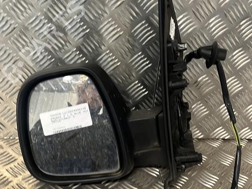 Ryggespeil venstre TOYOTA PROACE VERSO Bus (MPY_) 1.5 D4d (MPY1) SU001A5716