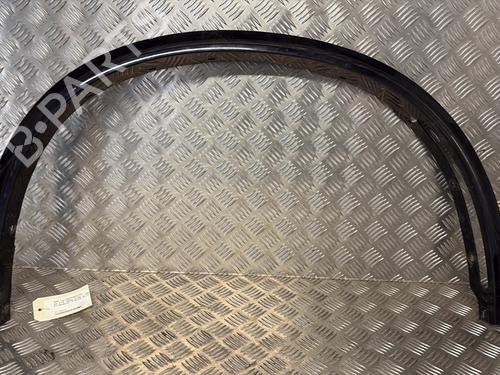 Used Front right wheel arch trim BMW X5 (F15, F85) M 50 d (381 hp) 28193844
