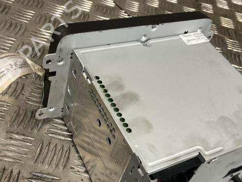 display-monitor-vw-touran-1t3-2010-2011-2012-2013-2014-2015-2016-32436411 main image