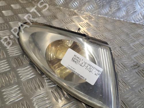 Used Right front indicator RENAULT ESPACE III (JE0_) 2.2 dCi (JE0K) (130 hp) 25267633