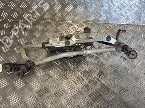 Used Front wiper motor RENAULT CLIO III (BR0/1, CR0/1) 1.4 16V (98 hp) 29589202
