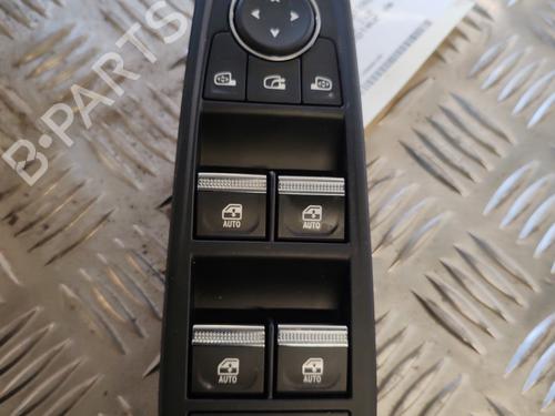 Used Left front window switch RENAULT ESPACE VI (RHN) E-TECH 200 Hybrid (199 hp) 27606105