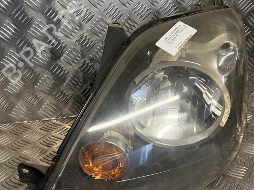 Left headlight FORD FIESTA V (JH_, JD_) 1.4 TDCi | BP24500893C28 