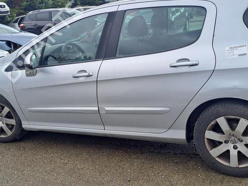 Brugte PEUGEOT 308 I (4A_, 4C_) 2.0 HDi 4865695