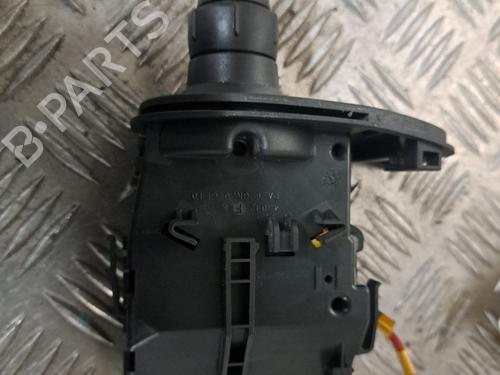 Used Switch Switch RENAULT CLIO III (BR0/1, CR0/1) 1.5 dCi (BR17, CR17) (86 hp) 30601892 30601892