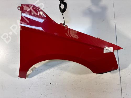Used Right front fenders Right front fenders 36941485 36941485