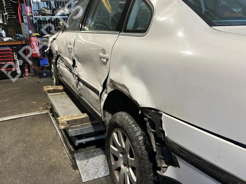 Right mirror VW PASSAT B5.5 (3B3) 1.9 TDI | BP20344181C27 