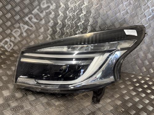 Used Left headlight RENAULT TRAFIC III Van (FG_) [2014-2025]  31134254