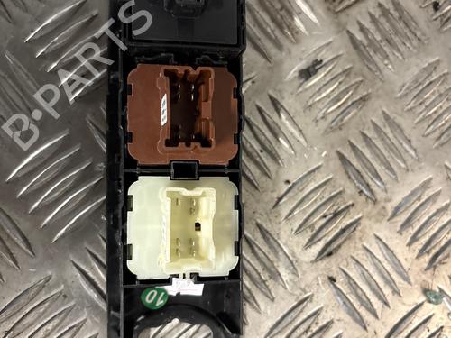 Left front window switch RENAULT CAPTUR I (J5_, H5_) 1.5 dCi 90 (J5N4, J5M5, J5MW, J5M6, J5AL, J5AJ) | BP39017934I27 - Image 2