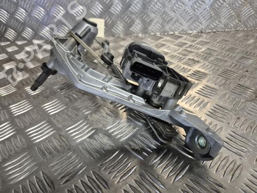 motor-limpa-vidros-frontal-renault-zoe-bfm_-2012-31165658 main image